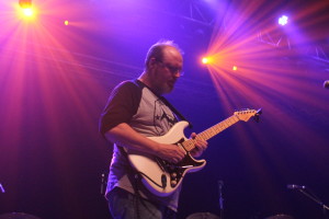 BUTCH-T-Orlando-160-VG-300x200.jpg